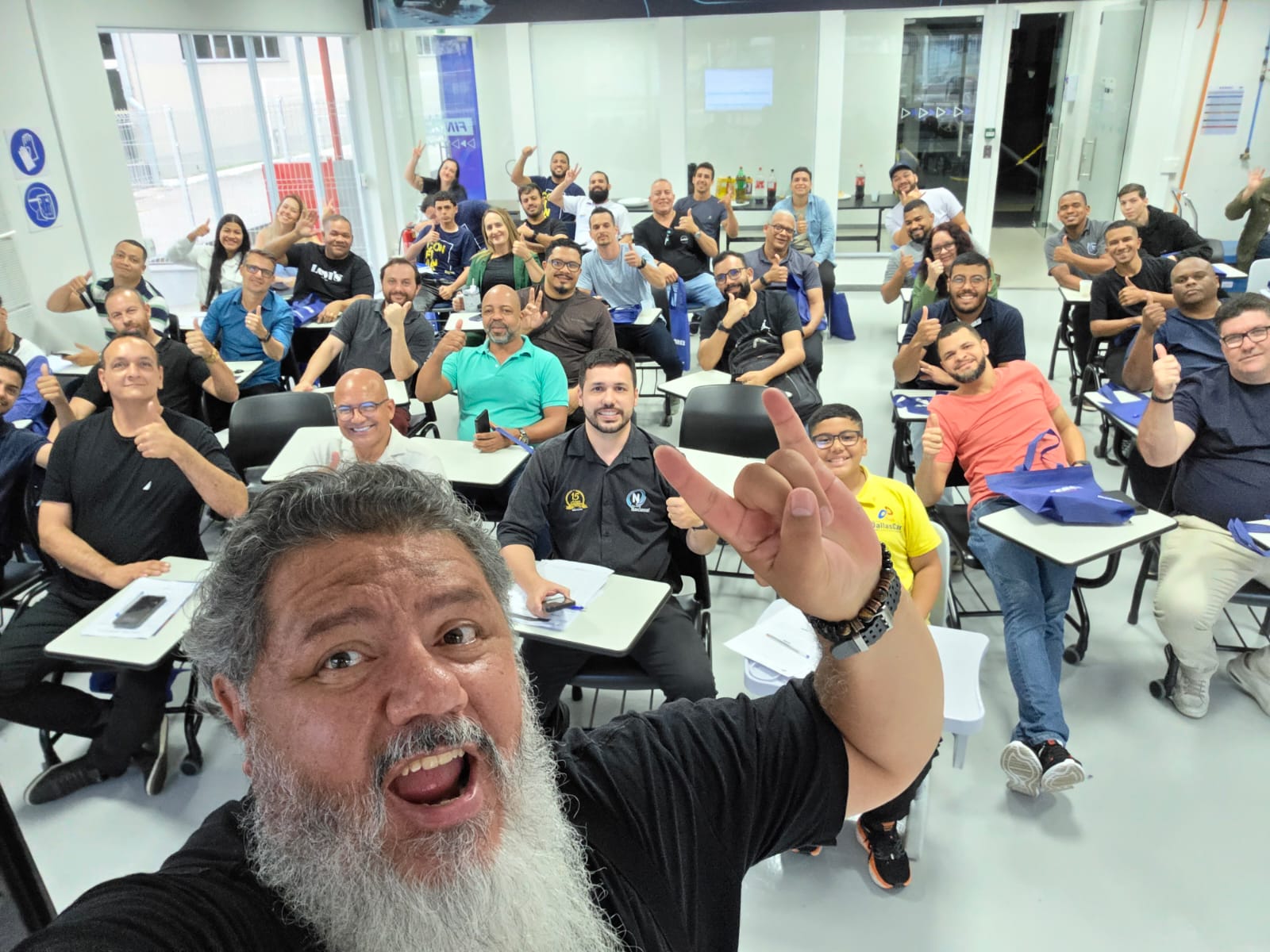 Conexão e Conhecimento em Minas Gerais